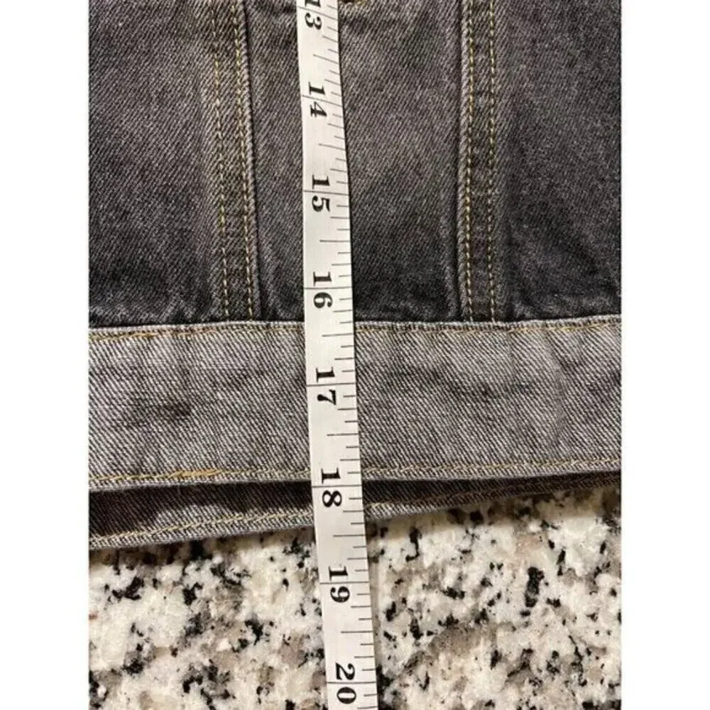 SHEIN Women Black Cropped Denim Jacket Distressed Frayed Hem Trucker Size S